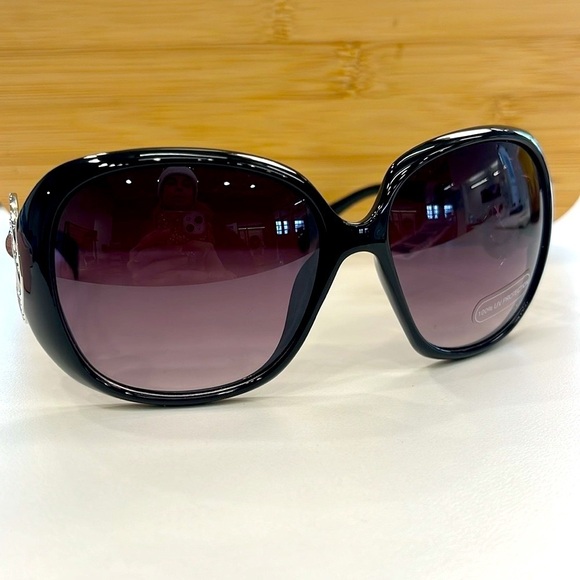 Brand New Round Oversized Black Sunglasses Purple Ombre Fade Lens Celtic Knot - Picture 3 of 15